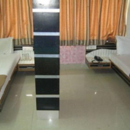 Angan Residency Hotel Ahmedabad Exterior photo